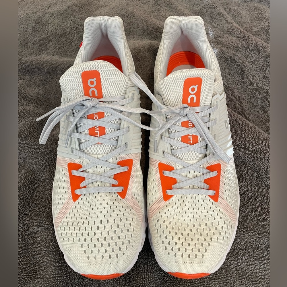 On Cloud Cloudswift- Mens - 10.5